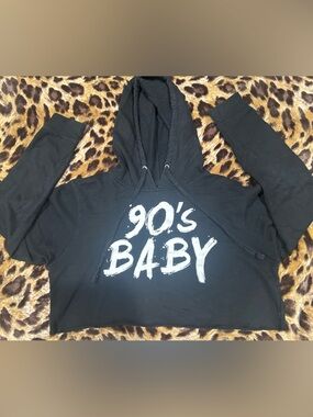 cropped  Black Hoodie with '90's BABY' Graphic